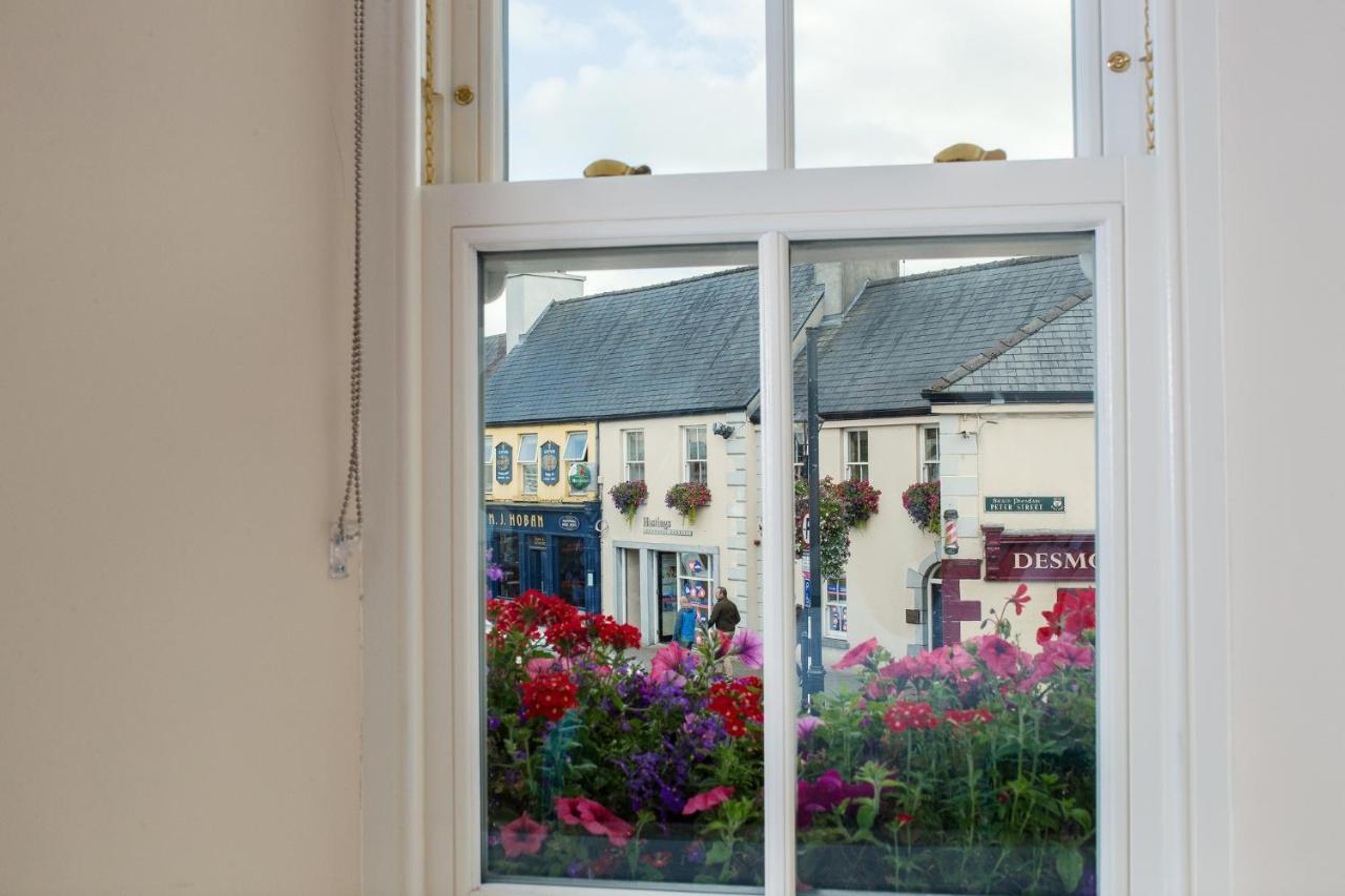 The Wyatt Hotel Westport Exterior foto